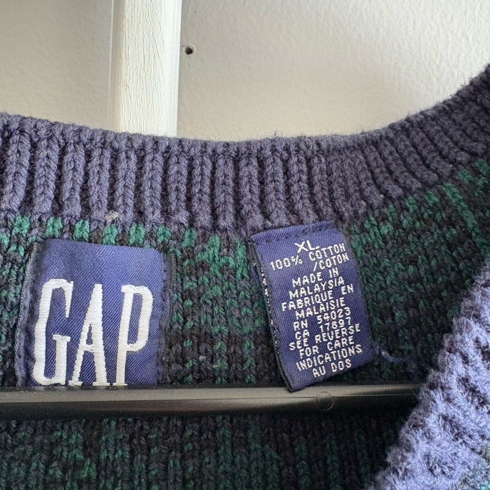 Women’s XL Vintage Gap Cable Knit 100% Cotton Sweater Navy & Green Plaid V Neck - Picture 5 of 11